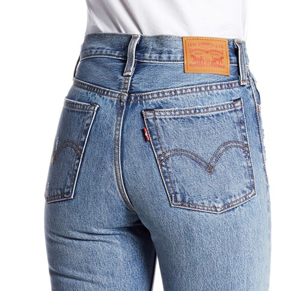Levi's Wedgie Fit Straight Jeans - Picture 4 of 7